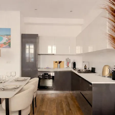 Le Malonat Premium 3 Bedrooms Waterfall View * Nice